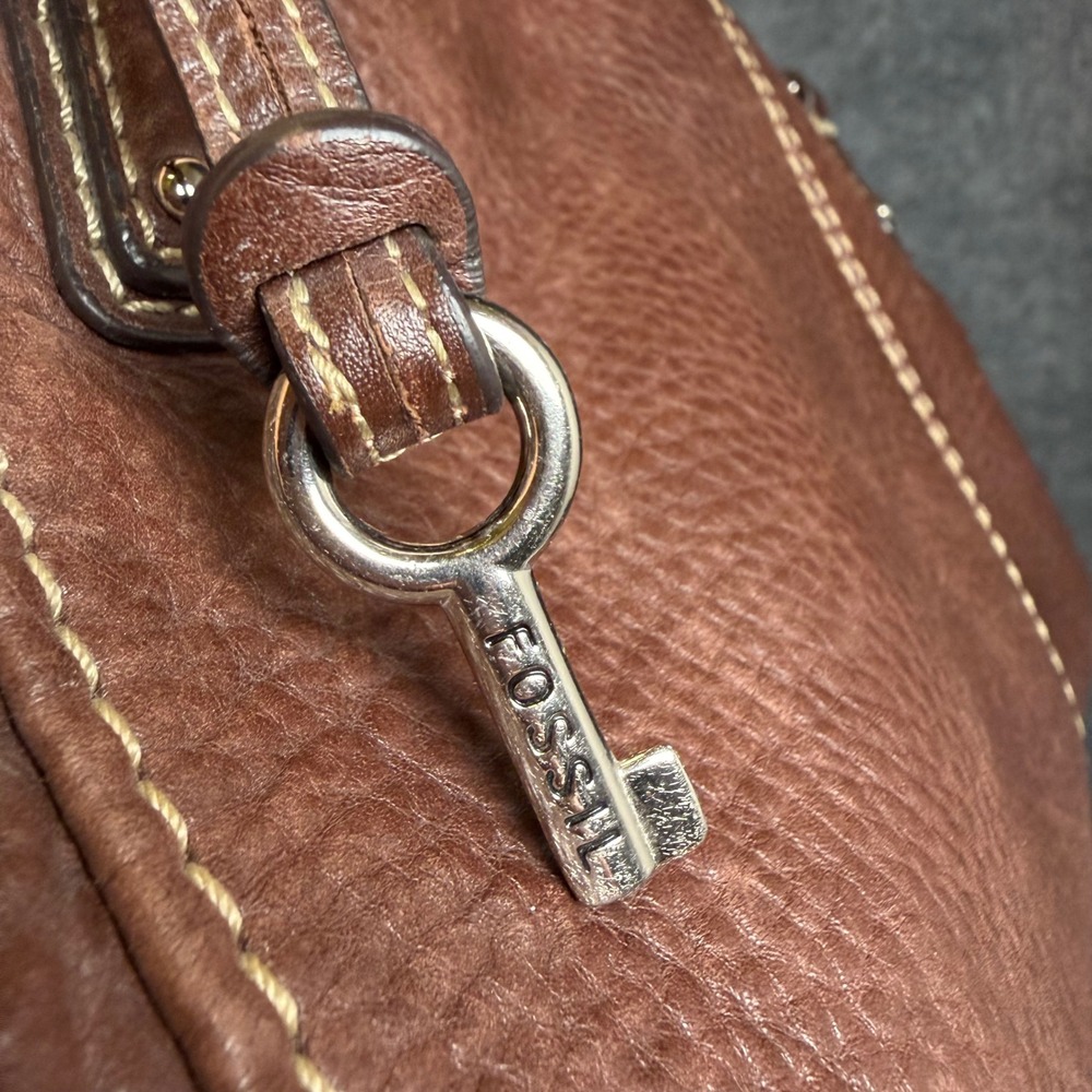 Vtg Y2K Fossil Satchel Bag Brown Pebbled Leather Top Handle Purse Key Charm EUC - Picture 15 of 15